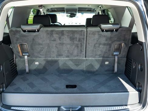 Used 2020 Chevrolet Tahoe LT RWD image 8