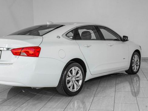 Used 2018 Chevrolet Impala LT image 45