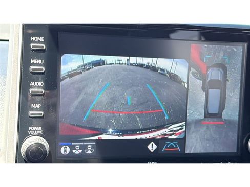 Used 2022 Toyota RAV4 XSE w/ Premium Package image 18