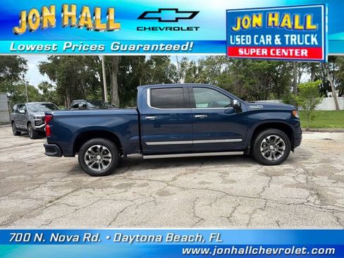 Used 2023 Chevrolet Silverado 1500 High Country w/ Technology Package AWD/4WD image 15