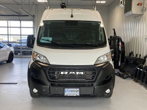 Used 2025 RAM ProMaster 2500 w/ Convenience Group FWD image 7