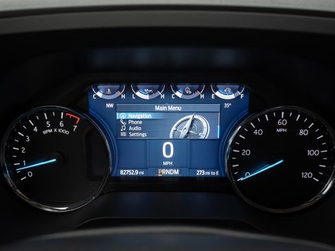 Used 2023 Ford Expedition Max XLT image 32