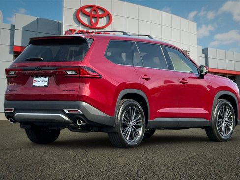 Certified 2026 Toyota Grand Highlander AWD Hybrid image 3