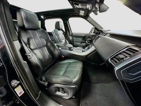 Used 2016 Land Rover Range Rover Sport HSE image 32