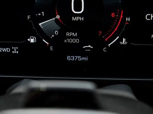 Used 2026 GMC Yukon AT4 w/ AT4 Premium Plus Package AWD/4WD image 50