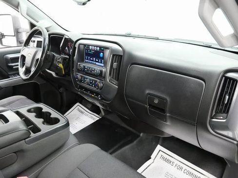 Used 2016 Chevrolet Silverado 2500 LT w/ LT Fleet Convenience Package AWD/4WD image 17