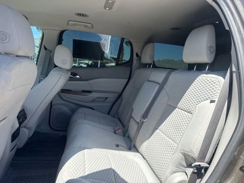 Used 2019 GMC Acadia SLE FWD image 10