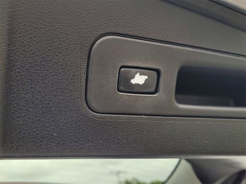 Used 2020 Acura MDX FWD image 34