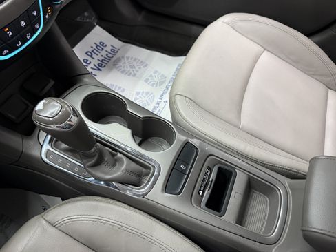 Used 2016 Chevrolet Cruze Premier FWD image 19