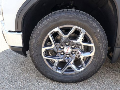 New 2026 GMC Sierra 1500 SLT w/ SLT Premium Plus Package AWD/4WD image 34