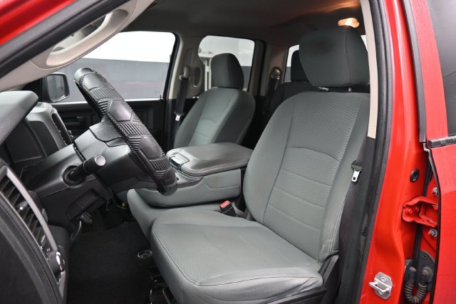 Used 2016 RAM 1500 Express w/ Popular Equipment Group AWD/4WD image 18