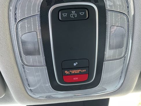 Used 2025 Hyundai Kona SEL image 28