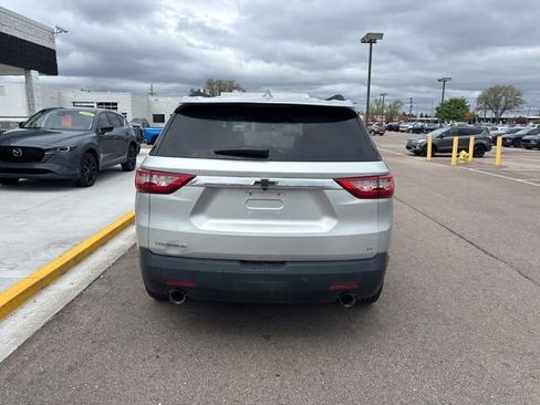 Used 2019 Chevrolet Traverse LT w/ LPO, Floor Liner Package AWD/4WD image 9