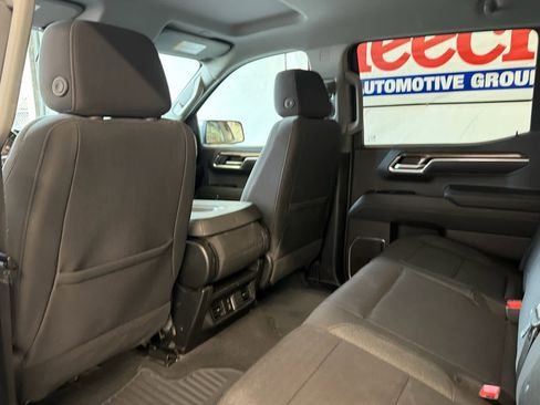 Used 2025 Chevrolet Silverado 1500 LT image 18