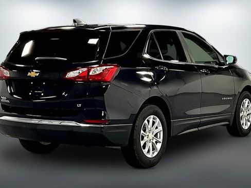 Used 2021 Chevrolet Equinox LT w/ Driver Convenience Package image 7