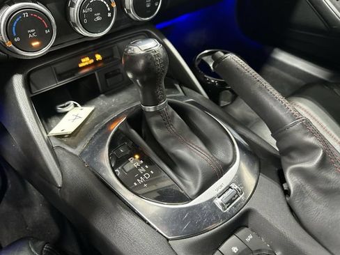 Used 2016 MAZDA MX-5 Miata Grand Touring RWD image 27