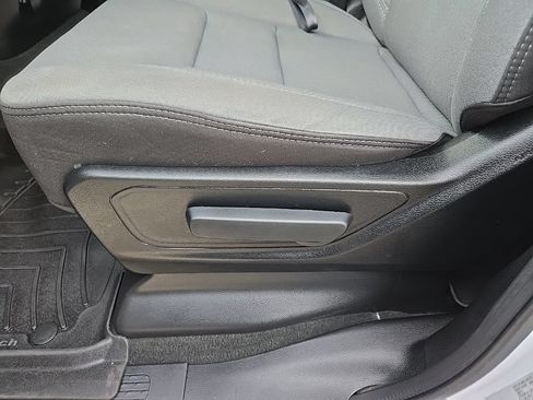 Used 2023 RAM 1500 Big Horn AWD/4WD image 45
