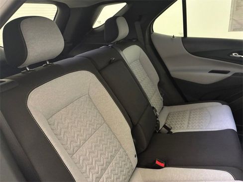 Used 2023 Chevrolet Equinox LS w/ LS Convenience Package image 16