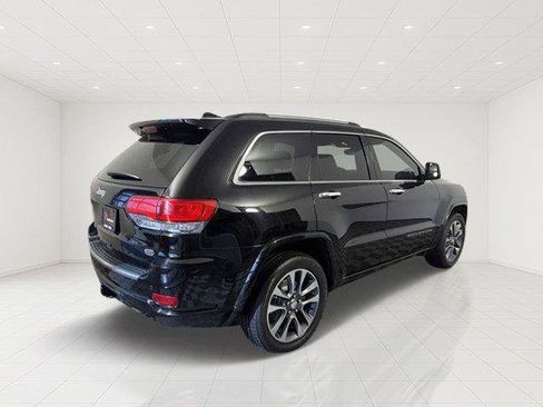 Certified 2017 Jeep Grand Cherokee Overland AWD/4WD image 6