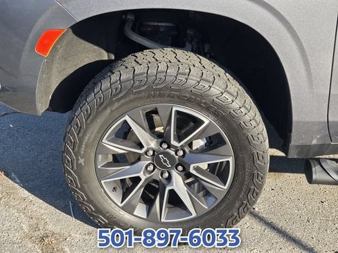 Used 2021 Chevrolet Tahoe Z71 w/ Luxury Package AWD/4WD image 10
