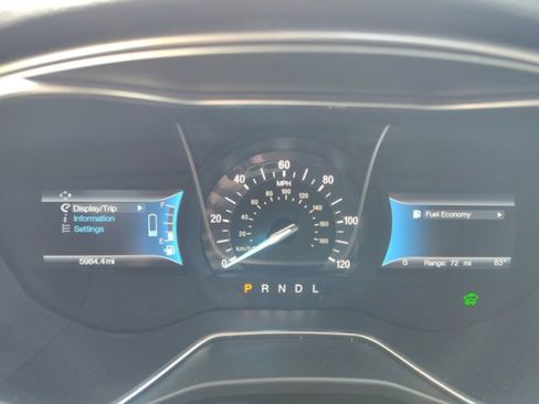 Used 2018 Ford Fusion S image 22