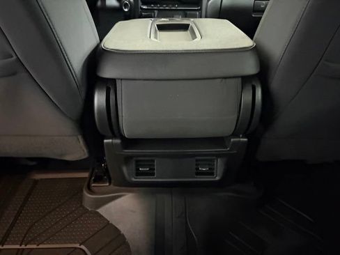 Used 2023 Chevrolet Silverado 1500 Custom AWD/4WD image 20