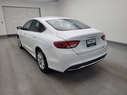 Used 2016 Chrysler 200 Limited FWD image 5