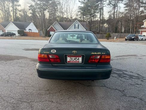 Used 1999 Toyota Avalon XLS image 5