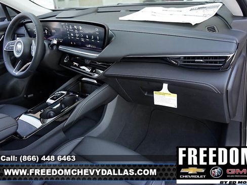 New 2024 Buick Envision Preferred image 12