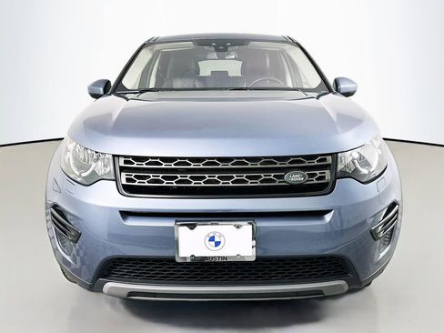Used 2019 Land Rover Discovery Sport SE AWD/4WD image 2