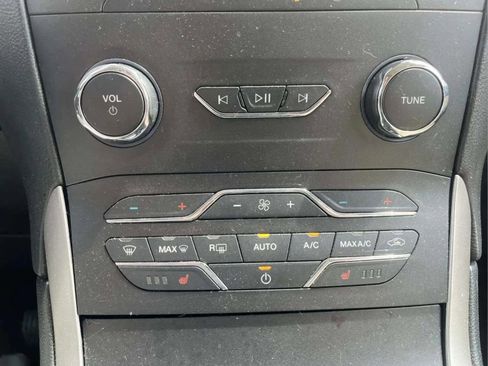 Used 2019 Ford Edge SEL w/ Equipment Group 201A image 14