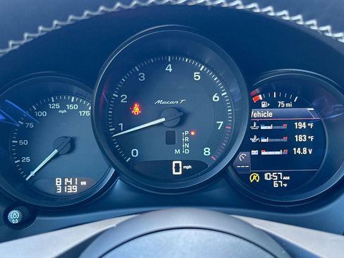 Used 2025 Porsche Macan Turbo image 32