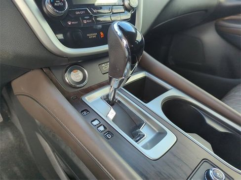 Certified 2019 Nissan Murano Platinum w/ Cargo Package image 35