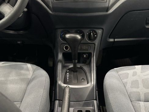 Used 2011 Ford Transit Connect XLT image 34