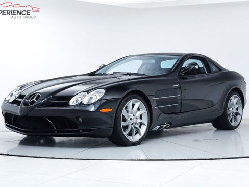 Used 2006 Mercedes-Benz SLR image 1