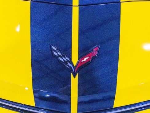 Used 2015 Chevrolet Corvette Stingray Coupe w/ 3LT Preferred Equipment Group RWD image 26