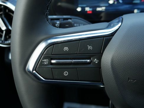 New 2026 Chevrolet Equinox LT image 13