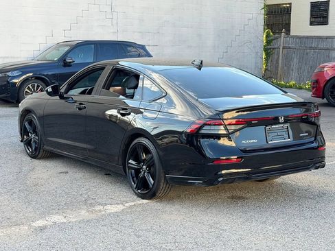 Used 2025 Honda Accord Sport image 5