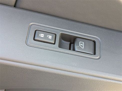 New 2026 Nissan Frontier SV image 33