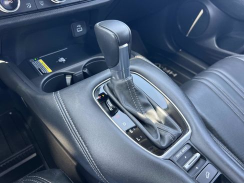 Used 2024 Honda HR-V EX-L image 17