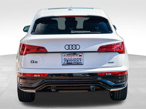 Certified 2025 Audi Q5 2.0T Premium Plus w/ Premium Plus Package AWD/4WD image 7