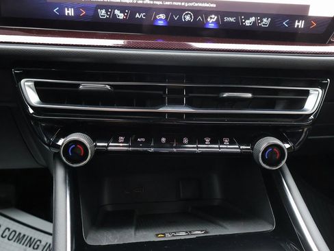 Certified 2024 Chevrolet Traverse RS image 31