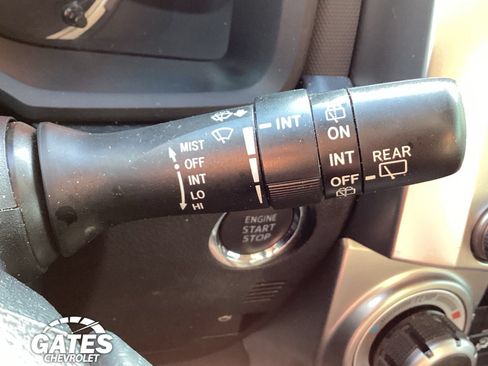 Used 2023 Toyota 4Runner Limited AWD/4WD image 26