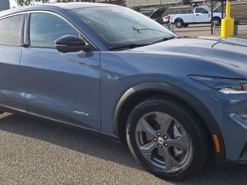 Used 2023 Ford Mustang Mach-E Select RWD image 4
