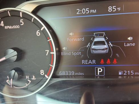 Used 2024 Nissan Altima 2.5 SV AWD/4WD image 18