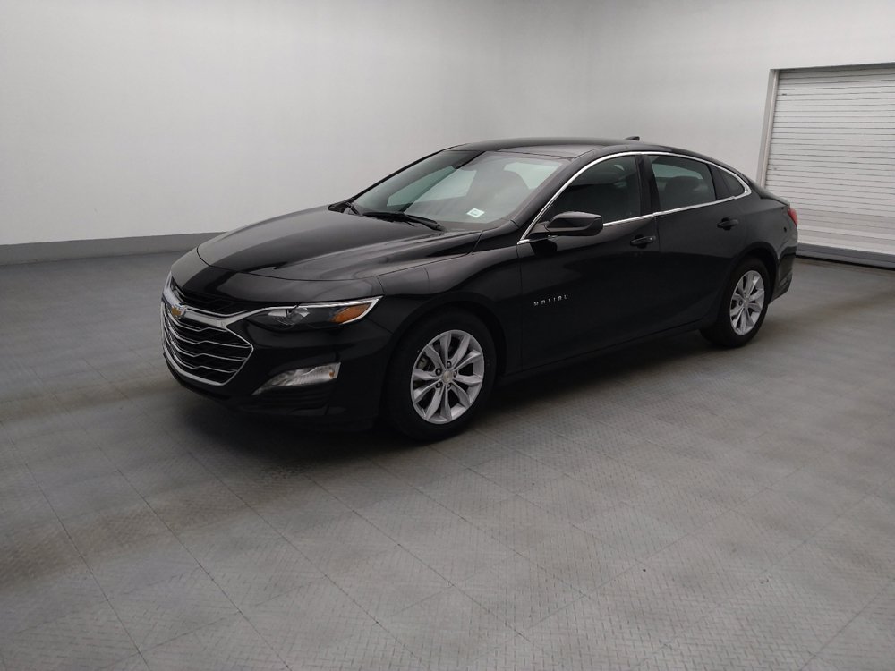 Used 2025 Chevrolet Malibu LT FWD image 2