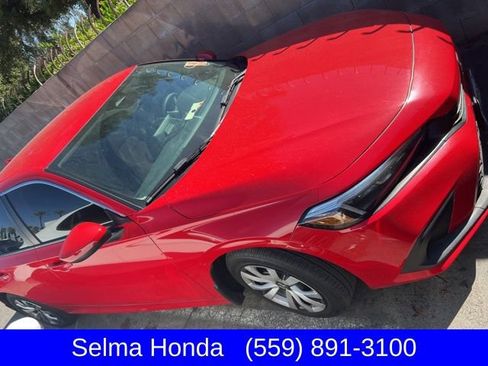 Used 2022 Honda Civic LX image 2