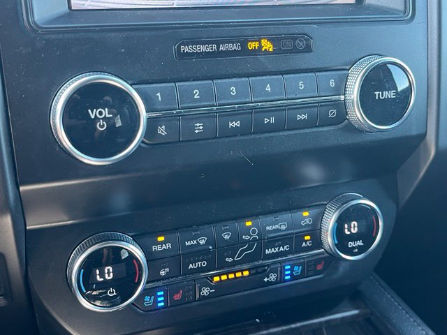 Used 2019 Ford Expedition Max Limited w/ Equipment Group 301A RWD image 19