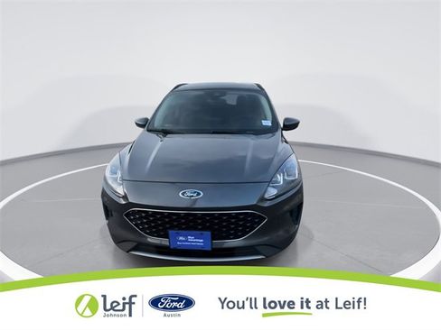 Used 2020 Ford Escape SE image 4