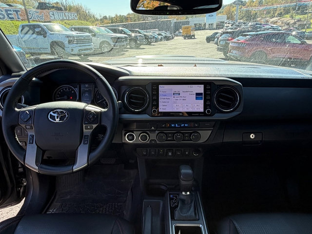 Used 2023 Toyota Tacoma TRD Pro AWD/4WD image 13